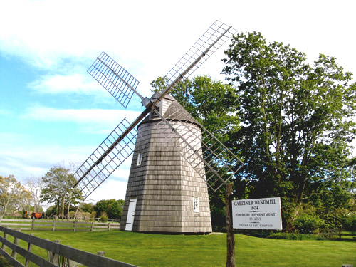 East Hampton, NY Villiage Windmill